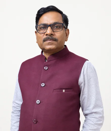 Sunil Gupta, Public Administration faculty