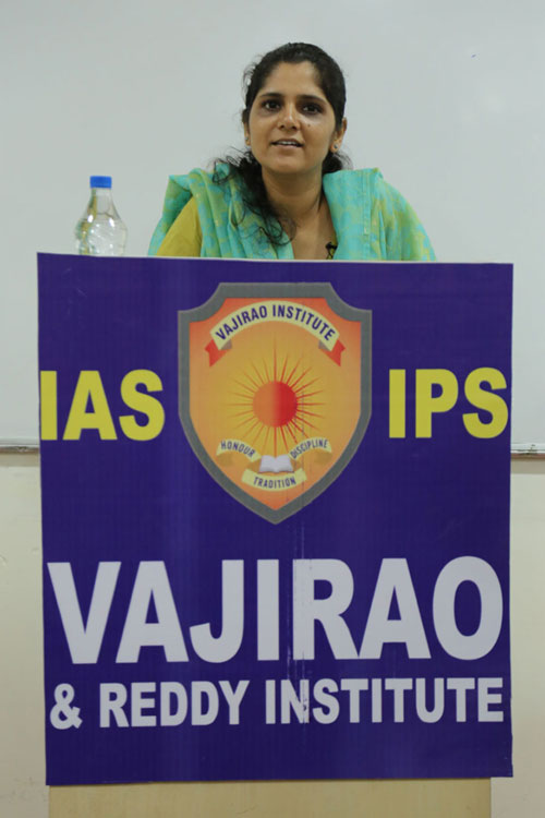 Vajirao and Reddy Institute campus moment 4